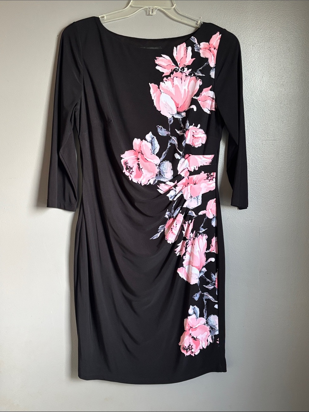 Anne Klein black dress w/ pink floral print * sz L *